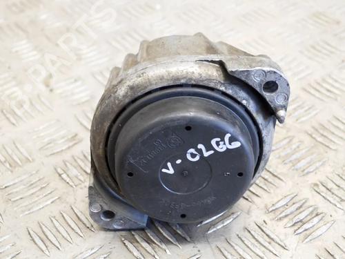 Used Engine mount BMW 3 (E90) 320 d (177 hp) 10072888