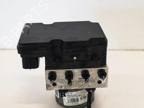 Used ABS pump KIA CEE'D Sportswagon (JD) 1.6 CRDi 136 (136 hp) 6742861