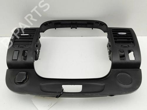 Used Air vent Air vent OPEL VIVARO B Bus (X82) 1.6 CDTI (06) (125 hp) 33386304 33386304
