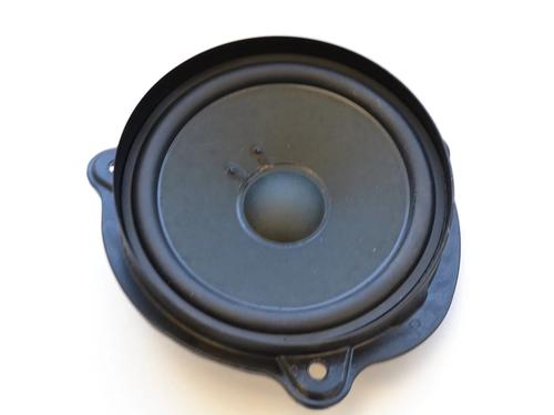 Used Speaker Speaker MERCEDES-BENZ CLS (C219) CLS 320 CDI (219.322) (224 hp) 33358070 33358070