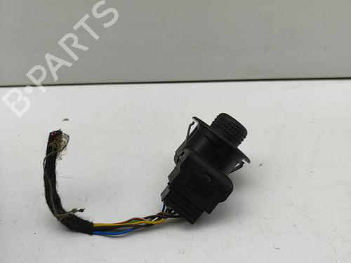 Switch JAGUAR XJ (X350, X358) D 2.7 | BP33381216I30 - Image 4