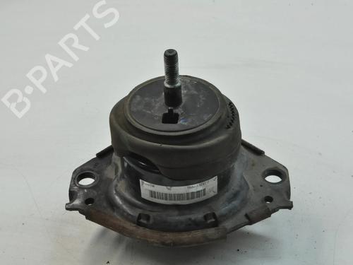 Used Engine mount Engine mount JEEP GRAND CHEROKEE IV (WK, WK2) 3.0 CRD V6 4x4 (241 hp) 30619975 30619975
