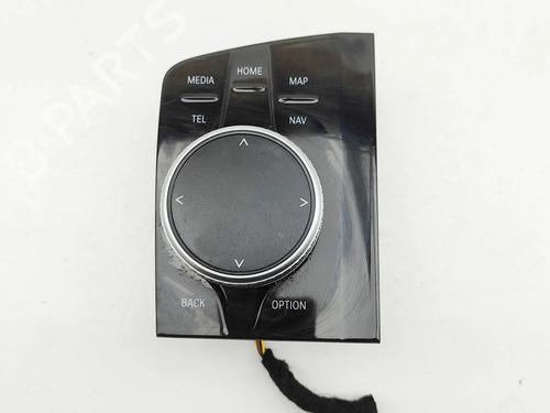 Used Switch BMW X5 (G05, F95) xDrive 30 d Mild-Hybrid (298 hp) 31592736