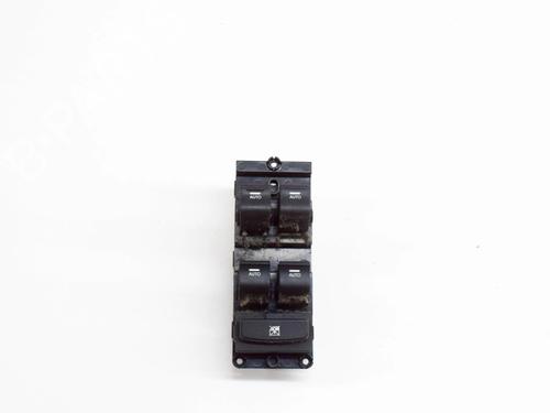Used Left front window switch Left front window switch VW TRANSPORTER T5 Van (7HA, 7HH, 7EA, 7EH) 2.0 TDI (140 hp) 10673354 10673354