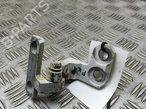 Used Hinge/Door check strap Hinge/Door check strap 38071219 38071219