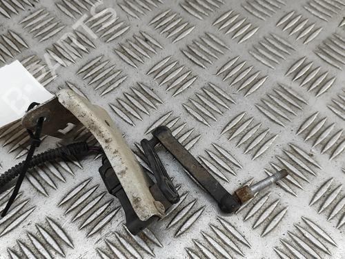 Elektronisk sensor TESLA MODEL S (5YJS) P100D AWD | BP28498011M84 