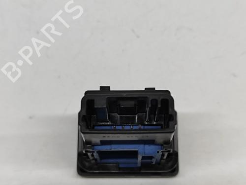 Switch TOYOTA AURIS (_E18_) 1.3 Dual-VVTi (NRE180_, NRE180R) | BP29458781I30