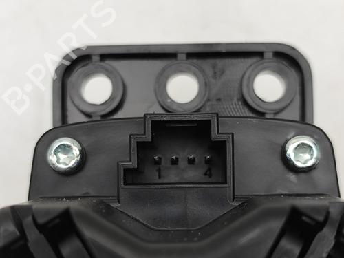 Switch MERCEDES-BENZ B-CLASS Sports Tourer (W246, W242) B 180 (246.242) | BP26142314I30 