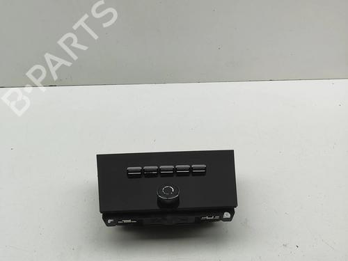 Used Switch Switch PORSCHE MACAN (XAB) 4S Electric 4 (XABDC1) (517 hp) 33433360 33433360