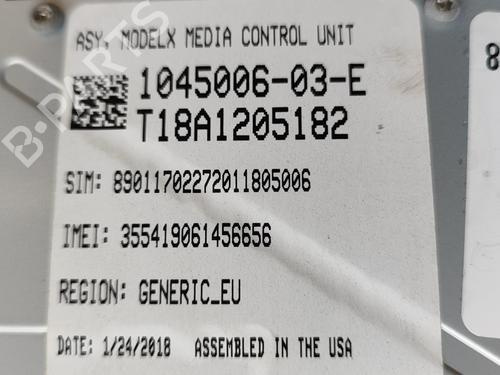 Display TESLA MODEL S (5YJS) P100D AWD | BP28497946C48 