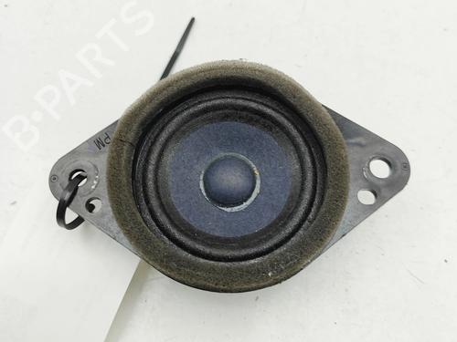 speaker-toyota-bz4x-_eam1_-2021-34248790 main image