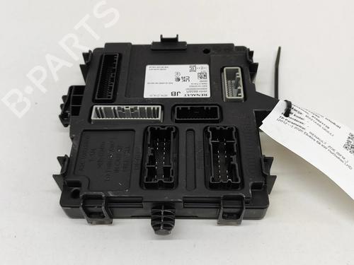 Used Electronic module RENAULT ZOE (BFM_) ZOE (92 hp) 19283590