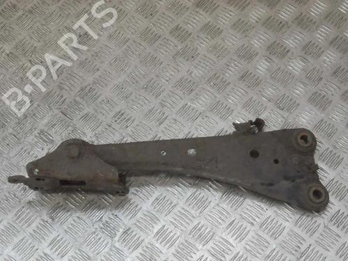 Højre bagtil bærearm Højre bagtil bærearm TOYOTA RAV 4 III (_A3_) 2.2 D 4WD (ALA30_, ALA30R) (177 hp) 7734525 7734525