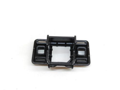 BP28557513O1 main image