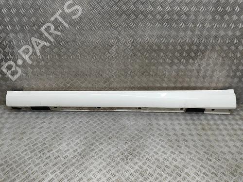 Used Left sideskirt Left sideskirt 27772050 27772050