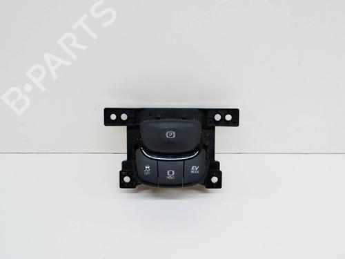 Used Switch Switch TOYOTA C-HR (_X1_) 1.8 Hybrid (ZYX10_, ZYX11_) (98 hp) 10074839 10074839