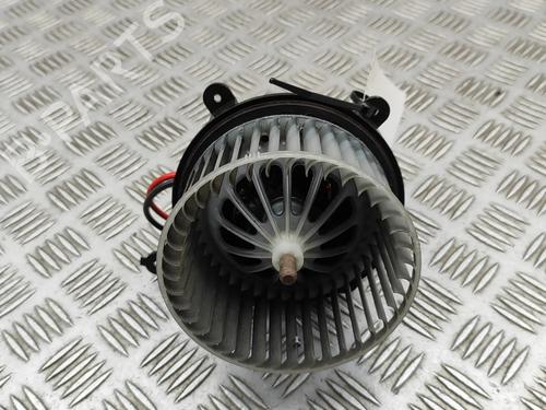 Used Heater blower motor MERCEDES-BENZ VITO Tourer (W447) 116 CDI / 116 BlueTEC (447.701, 447.703, 447.705) (163 hp) 30394811
