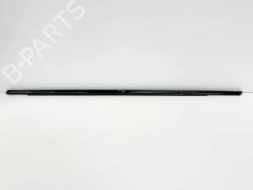 Used Door moulding trim Door moulding trim VOLVO V90 II Cross Country (236) T5 AWD (249 hp) 27747691 27747691
