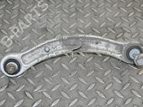 Højre bagtil bærearm PORSCHE CAYENNE (92A) 4.8 Turbo (500 hp) 30243437