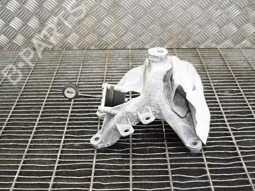 Used Engine mount Engine mount AUDI A5 (F53, F5P) 2.0 TFSI (190 hp) 14620588 14620588