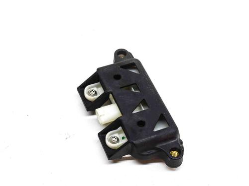 Switch TESLA MODEL S (5YJS) P85 | BP6771960I30 
