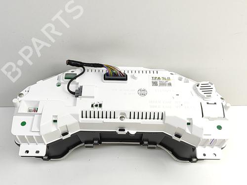 Cockpit HONDA CR-V V (RW_, RT_) 2.0 E-CVT HYBRID AWD (RT6) | BP28432860C47