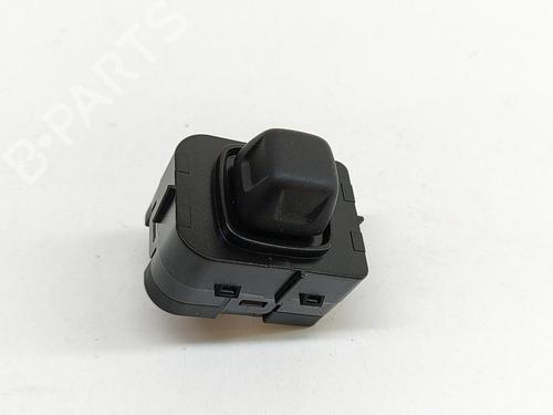 Used Switch AUDI A6 C8 Avant (4A5) RS6 TFSI Mild Hybrid quattro (600 hp) 28594348