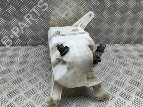 windscreen-washer-tank-toyota-tundra-pickup-_k5_-_k6_-2006-30394774 main image