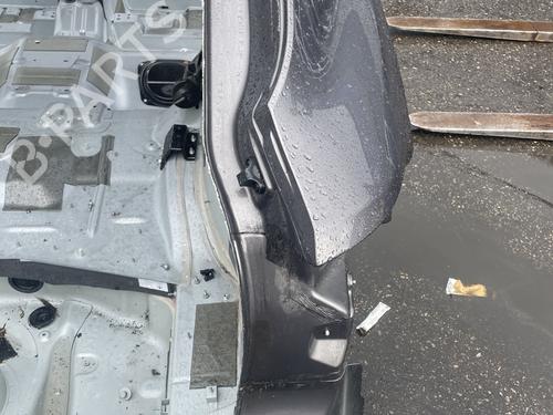 Right rear fenders MASERATI LEVANTE SUV (M161) 3.0 D Q4 | BP26394720C44 