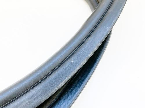 Rubber door seal TESLA MODEL 3 (5YJ3) EV | BP27747977C142 