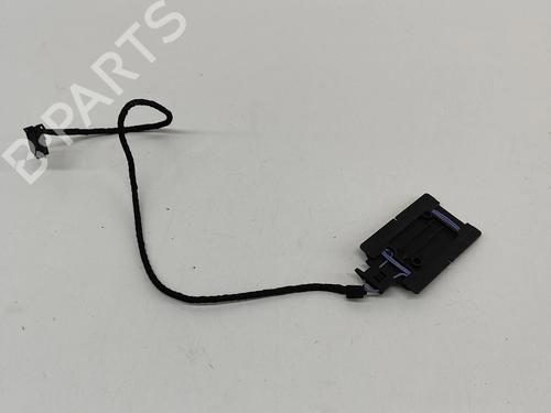 antennabase-mercedes-benz-eqe-v295-2022-27769523 main image