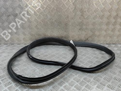 Used Rubber door seal MERCEDES-BENZ CLA Coupe (C117) CLA 220 CDI / d (117.303) (177 hp) 25922205
