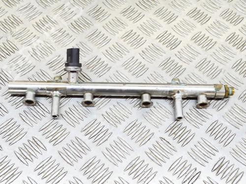 Used Injection rail Injection rail AUDI A3 Limousine (8VS, 8VM) S3 quattro (300 hp) 7736289 7736289