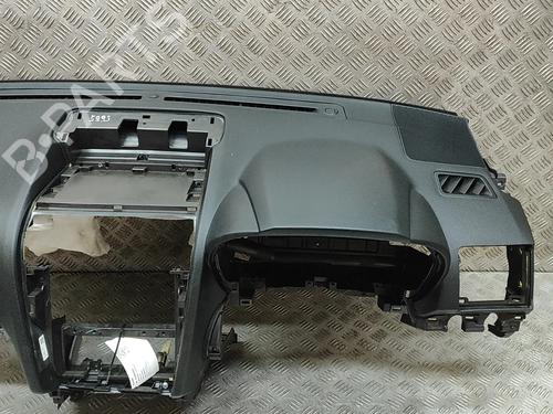 Dashboard SUBARU WRX Saloon (GJ) STi 2.5 AWD | BP33039093C46  - Image 6