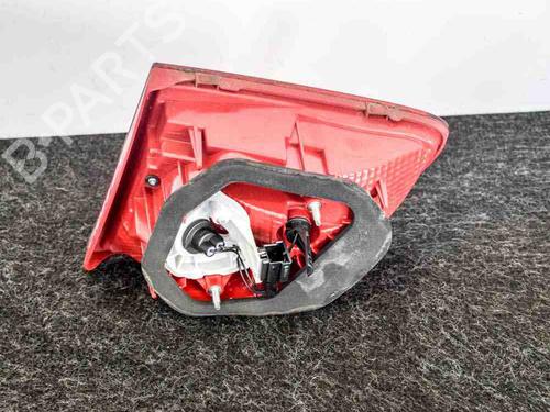 Left tailgate light VW PASSAT B7 (362) 1.6 TDI | BP6742669C79