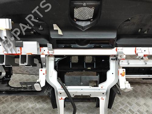 Dashboard ASTON MARTIN VANTAGE Vantage 4.3 | BP27797491C46 - Image 7