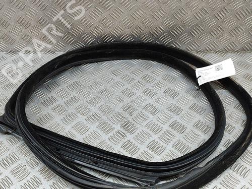 Used Rubber door seal BMW 6 Gran Coupe (F06) M6 (560 hp) 19427451