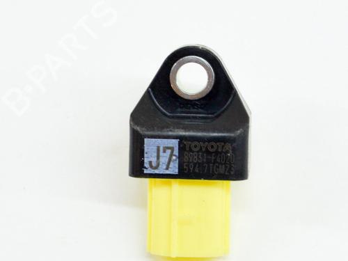 Used Electronic sensor TOYOTA C-HR (_X1_) 1.8 Hybrid (ZYX10_, ZYX11_) (98 hp) 10074827