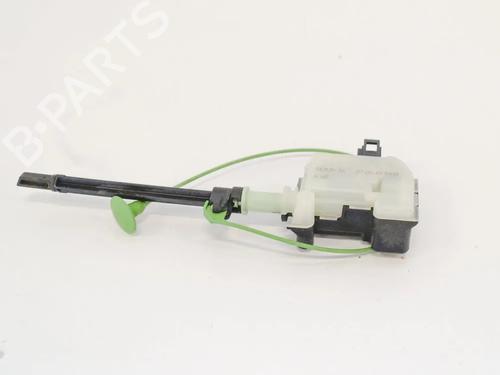 Used Fuel cap VOLVO V60 I (155) D3 / D4 (163 hp) 6741570