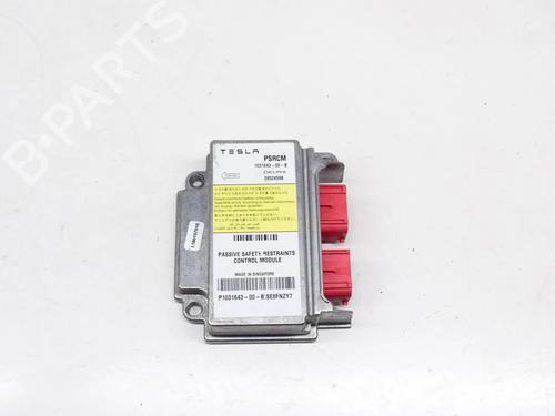 Used ECU airbags TESLA MODEL S (5YJS) 75 (320 hp) 8847251