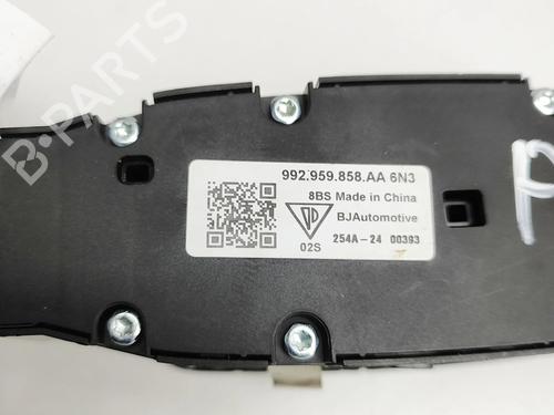 Right front window switch PORSCHE 911 Convertible (992) 3.0 Carrera (992312) | BP38018389I26  - Image 7