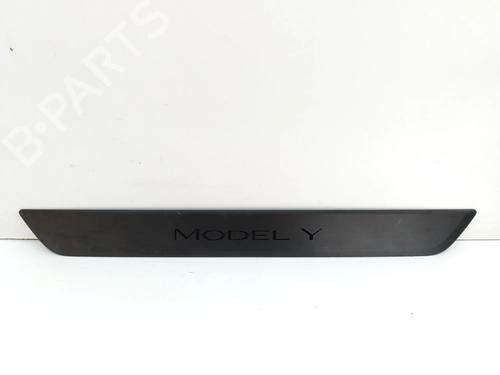 Used Step TESLA MODEL Y (5YJY) EV Performance All-wheel Drive (462 hp) 28548499