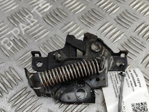 Used Hood lock TOYOTA PRIUS (_W3_) 1.8 Hybrid (ZVW3_) (99 hp) 28811906