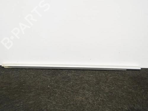 right-front-door-panel-mercedes-benz-e-class-w212-e-220-cdi-a2127250465-2009-2010-2011-2012-2013-2014-2015-2016-14660953 main image