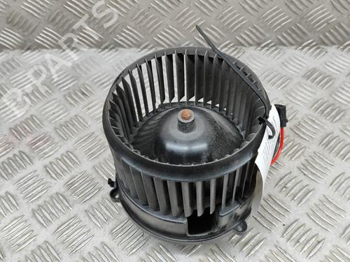 Used Heater blower motor BMW 2 Active Tourer (F45) 225 xe Plug-in-Hybrid (224 hp) 16141845