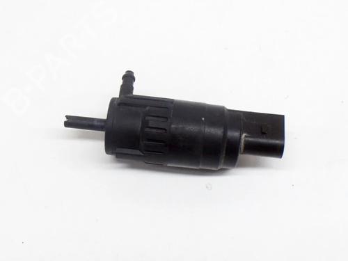Used Washer pump AUDI A3 Limousine (8VS, 8VM) 30 TFSI (115 hp) 27749501