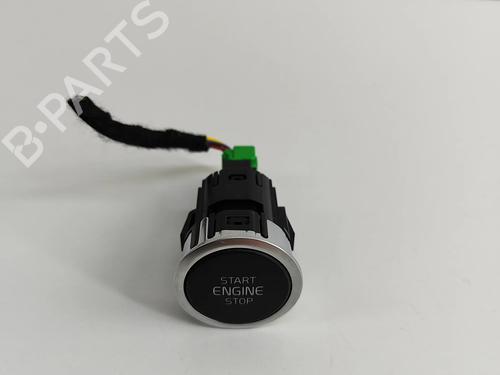 Spak kontakt VOLVO XC40 (536) B3 Mild-Hybrid (163 hp) 28557616