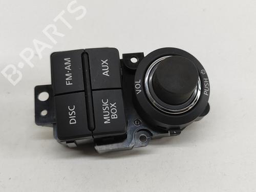 Switch NISSAN NAVARA NP300 (D40) 2.5 dCi 4WD (D40TT, D40T, D40M, D40BB) | BP21809530I30 
