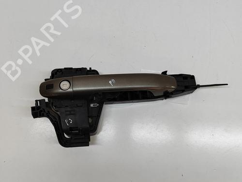 front-right-exterior-door-handle-mercedes-benz-v-class-w447-2014-28446774 main image
