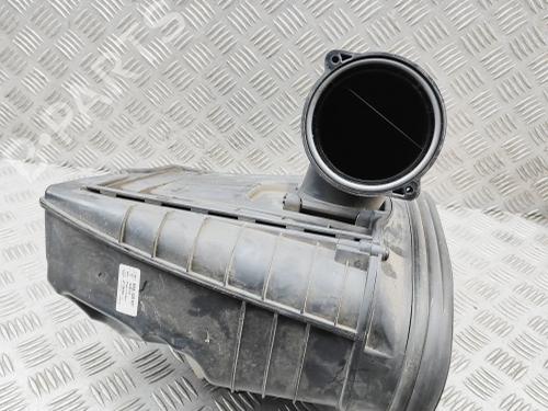 Air filter box PORSCHE MACAN (95B) 3.0 S Diesel | BP40460126M87 - Image 2